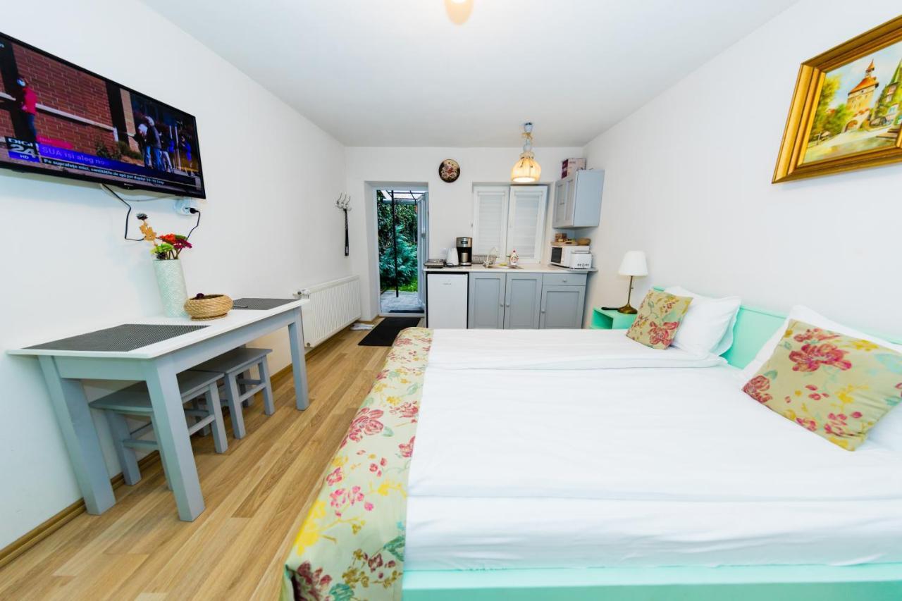 Tischler Apartment&studio *